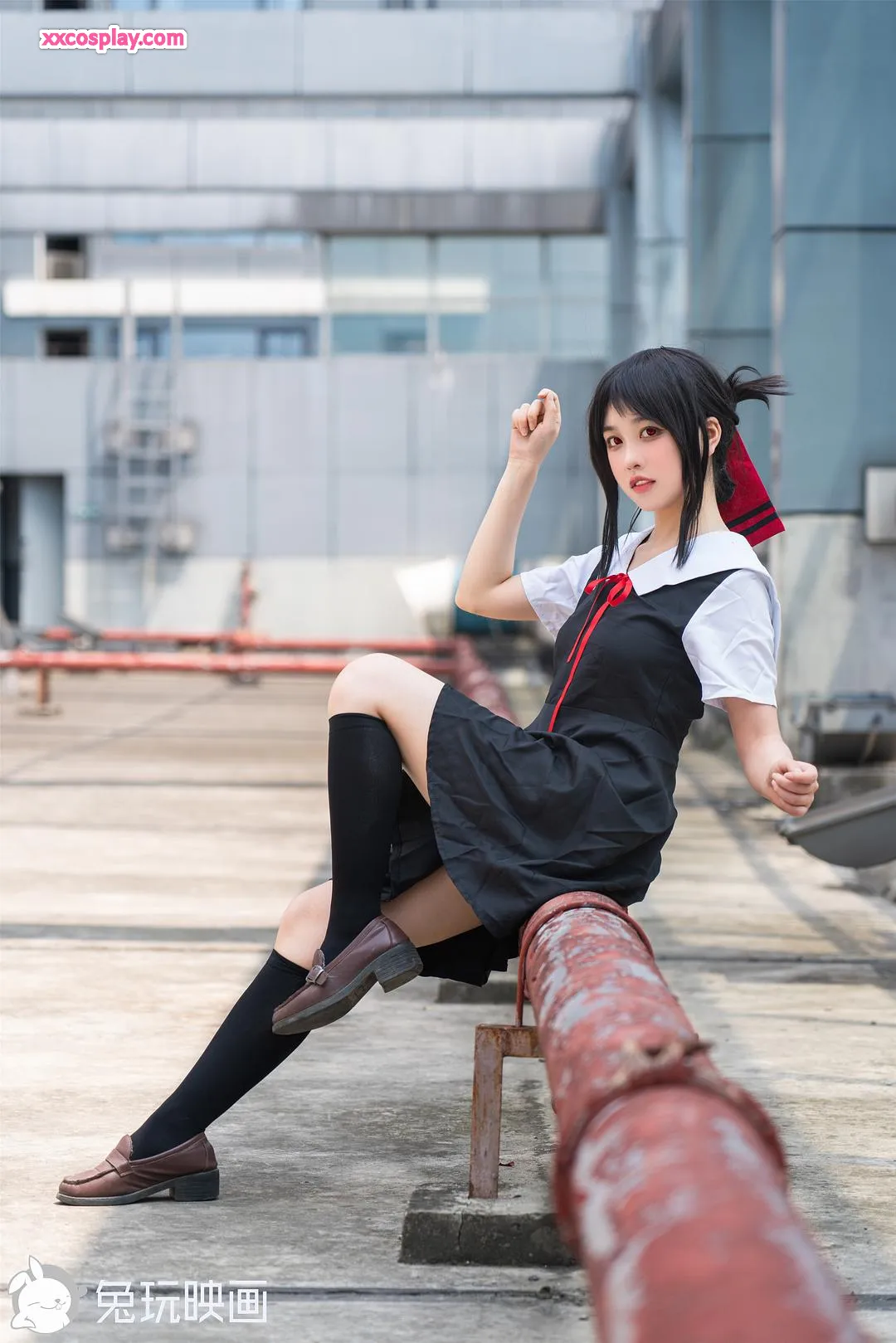 兔玩映画：四宫辉夜诱惑校服写真集